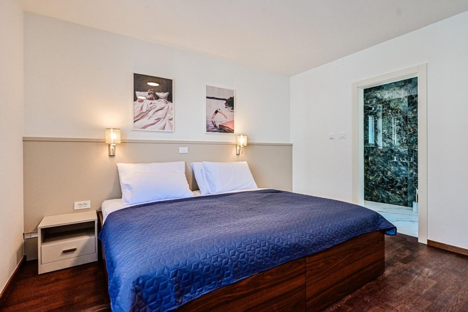 Apartments Sea & Stone Malinska Luaran gambar