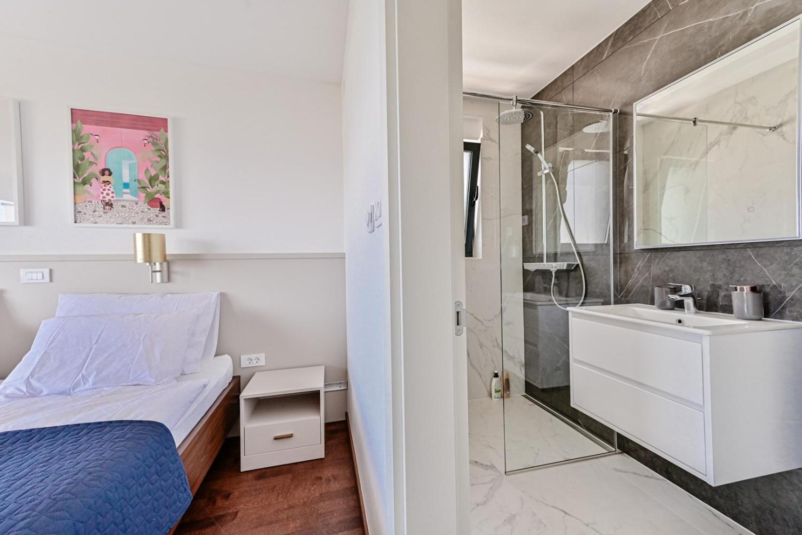 Apartments Sea & Stone Malinska Luaran gambar